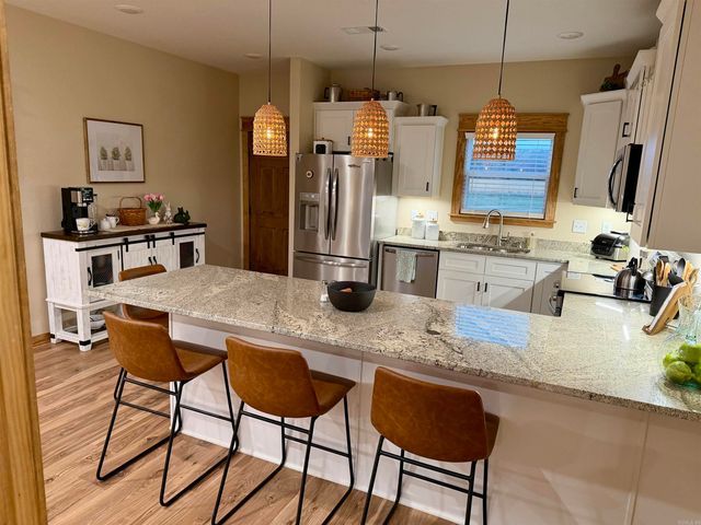 107 River Place Drive, Pangburn, AR 72121