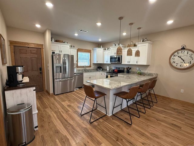 107 River Place Drive, Pangburn, AR 72121