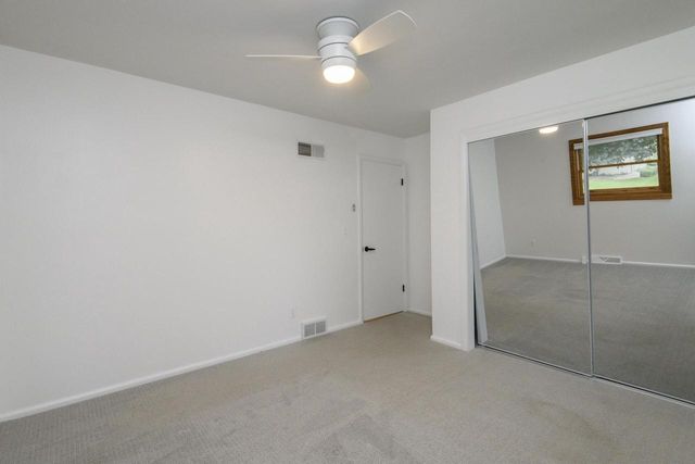 W143N8317 Oxford STREET, Menomonee Falls, WI 53051
