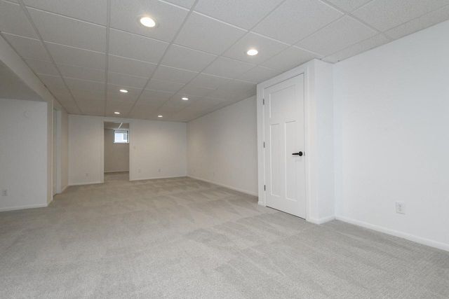 W143N8317 Oxford STREET, Menomonee Falls, WI 53051