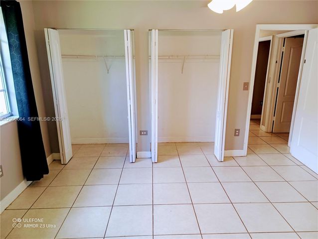 2884 SW 36th Avenue, Miami, FL 33133