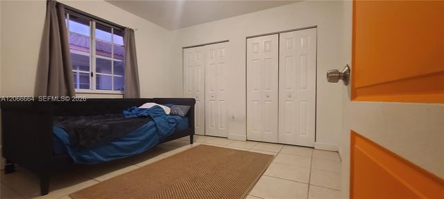 2884 SW 36th Avenue, Miami, FL 33133