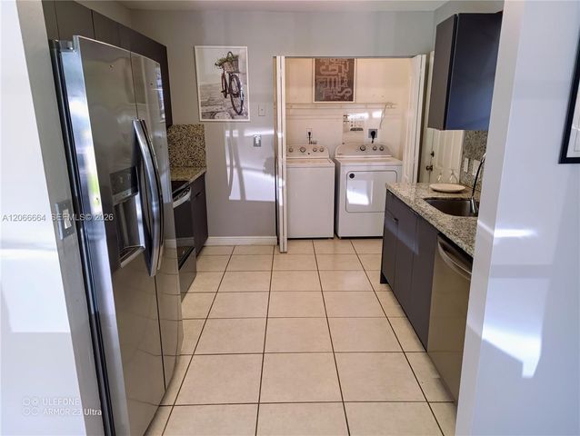 2884 SW 36th Avenue, Miami, FL 33133