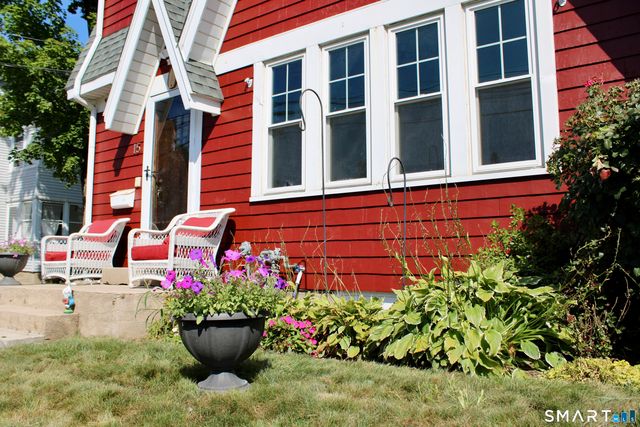 15 Thames Street, Norwalk, CT 06851