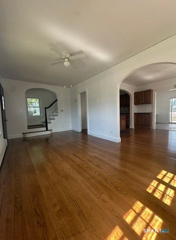 15 Thames Street, Norwalk, CT 06851