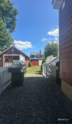 15 Thames Street, Norwalk, CT 06851