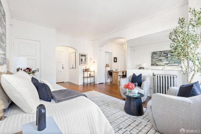 1101 Green Street 204, San Francisco, CA 94109
