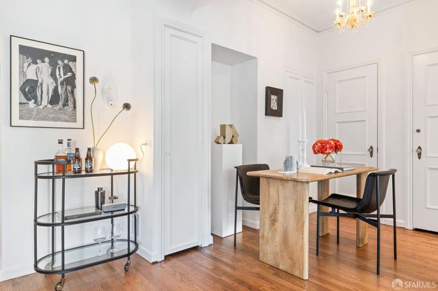 1101 Green Street 204, San Francisco, CA 94109