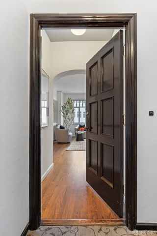 1101 Green Street 204, San Francisco, CA 94109