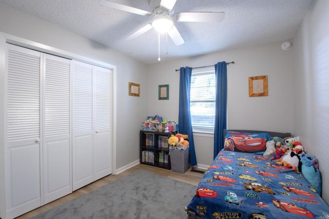 5800 Foxboro, North Little Rock, AR 72118