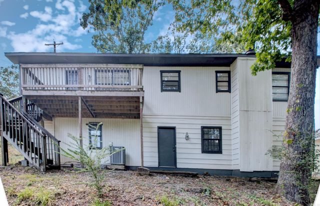 5800 Foxboro, North Little Rock, AR 72118