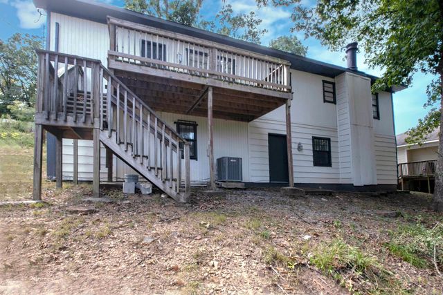 5800 Foxboro, North Little Rock, AR 72118