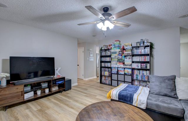 5800 Foxboro, North Little Rock, AR 72118