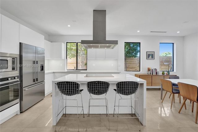 3465 SW 3rd Ave, Miami, FL 33145