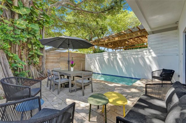 3465 SW 3rd Ave, Miami, FL 33145