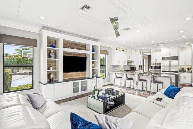 16722 Cannes Street, Delray Beach, FL 33446