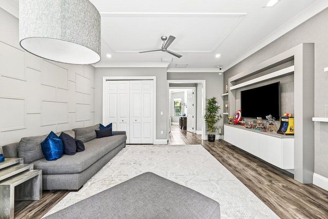 16722 Cannes Street, Delray Beach, FL 33446