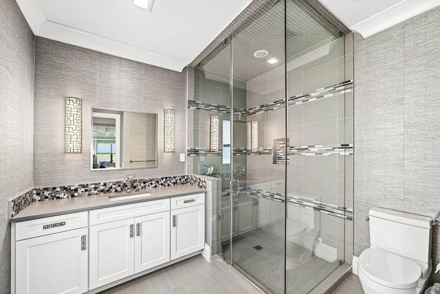 16722 Cannes Street, Delray Beach, FL 33446