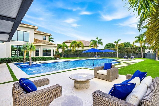 16722 Cannes Street, Delray Beach, FL 33446