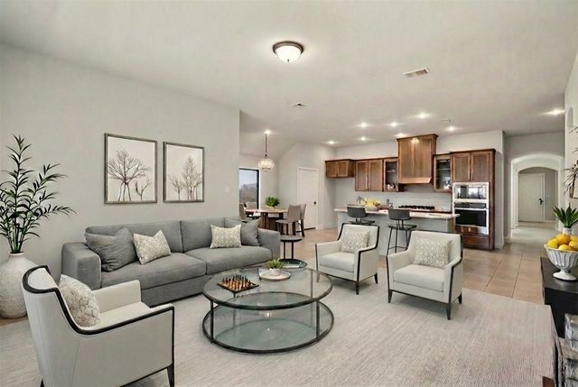 2900 Bluff Creek Drive, Mansfield, TX 76063