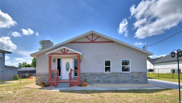 208 CENTER STREET, Auburndale, FL 33823