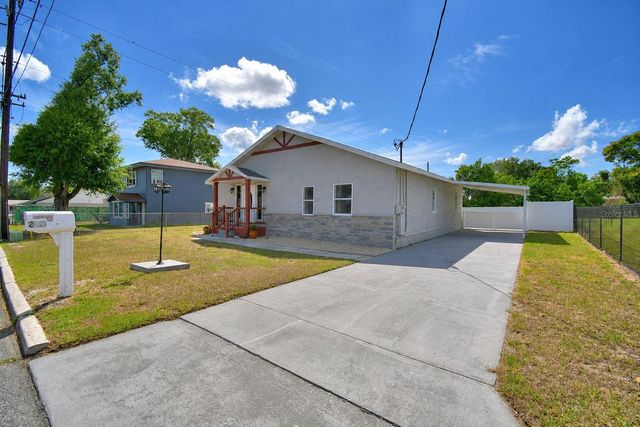 208 CENTER STREET, Auburndale, FL 33823