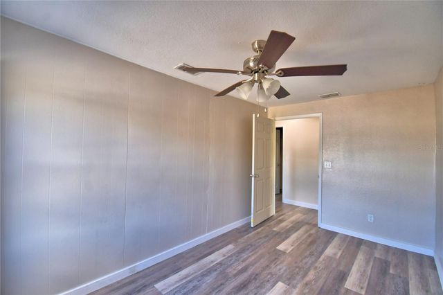 208 CENTER STREET, Auburndale, FL 33823