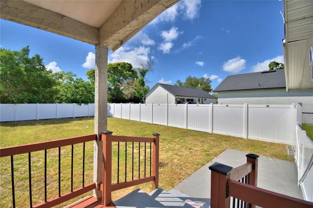 208 CENTER STREET, Auburndale, FL 33823