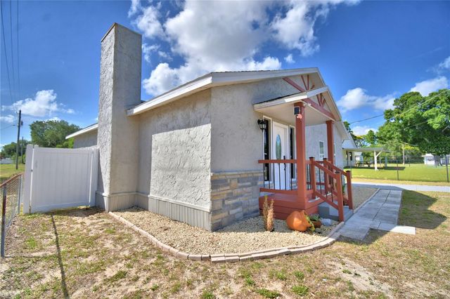 208 CENTER STREET, Auburndale, FL 33823