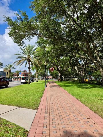 208 CENTER STREET, Auburndale, FL 33823