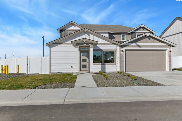 302 Kraus Ct, West Richland, WA 99353