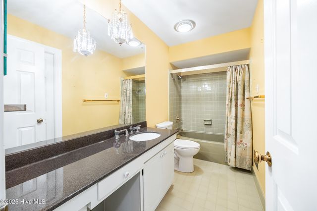 12 Village Green Circle 12, Southern Pines, NC 28387