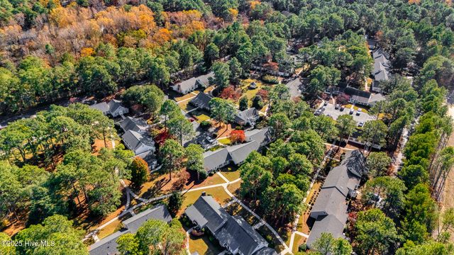 12 Village Green Circle 12, Southern Pines, NC 28387