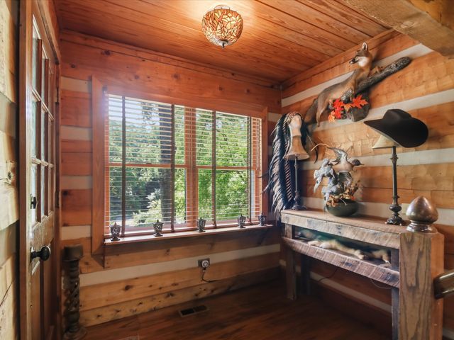 168 Sherfield Rd, Fayetteville, TN 37334