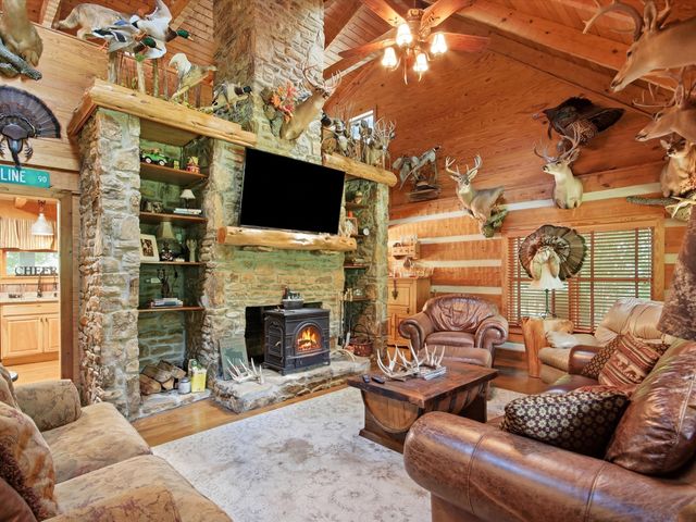 168 Sherfield Rd, Fayetteville, TN 37334