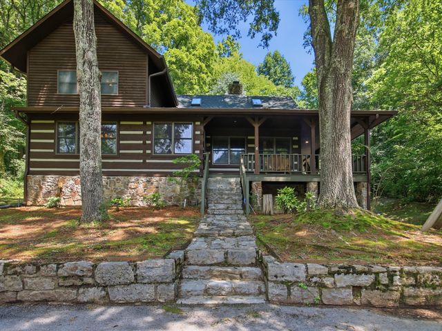 168 Sherfield Rd, Fayetteville, TN 37334