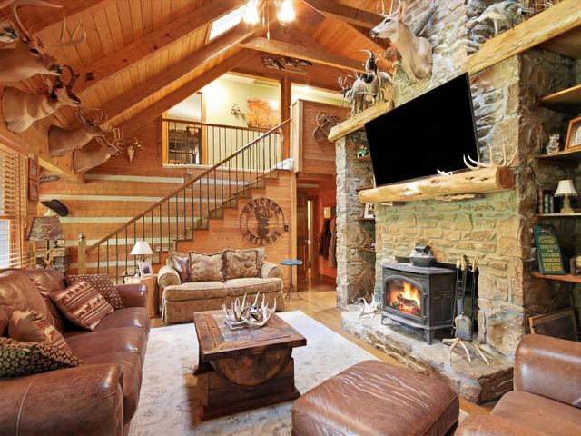 168 Sherfield Rd, Fayetteville, TN 37334