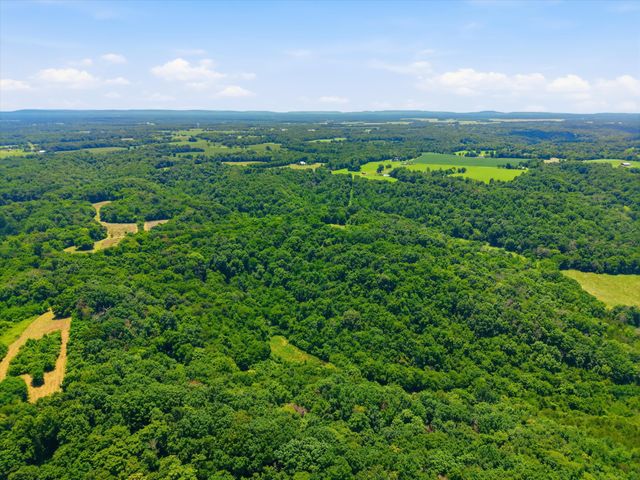 168 Sherfield Rd, Fayetteville, TN 37334