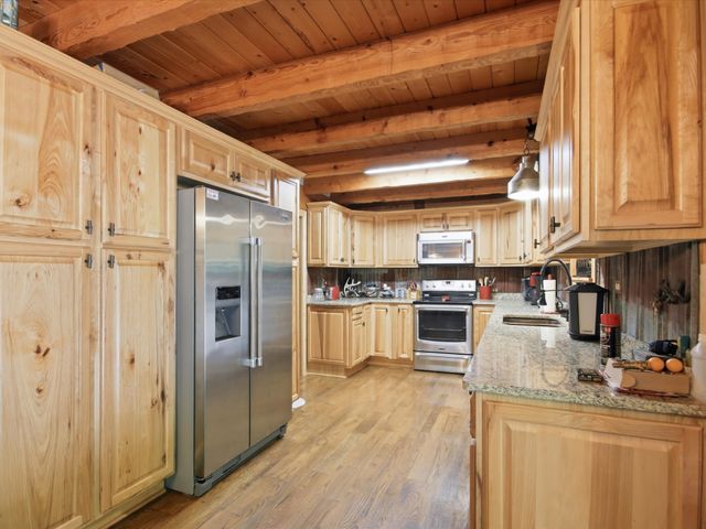 168 Sherfield Rd, Fayetteville, TN 37334