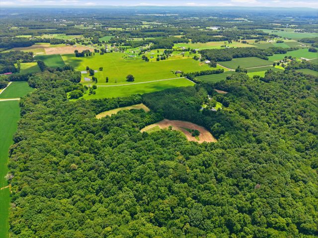 168 Sherfield Rd, Fayetteville, TN 37334