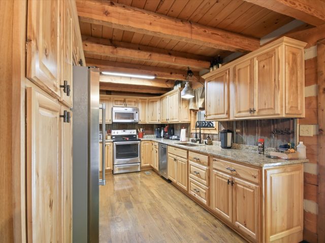 168 Sherfield Rd, Fayetteville, TN 37334