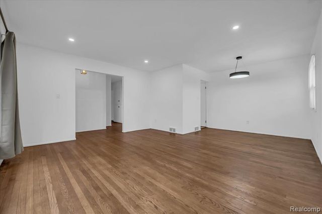 20574 Rutherford Street, Detroit, MI 48235