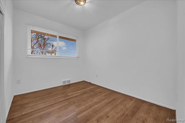 20574 Rutherford Street, Detroit, MI 48235