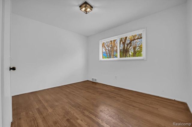 20574 Rutherford Street, Detroit, MI 48235