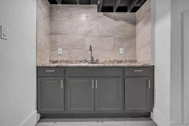 20574 Rutherford Street, Detroit, MI 48235