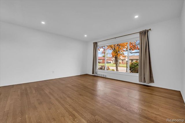 20574 Rutherford Street, Detroit, MI 48235