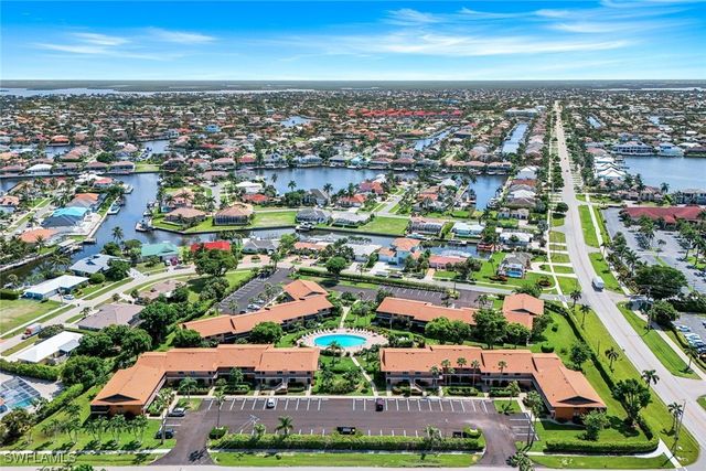 35 GREENBRIER ST 6-102, Marco Island, FL 34145