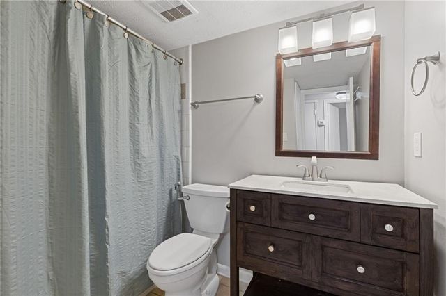 3135 Seven Pines Court 106, Atlanta, GA 30339