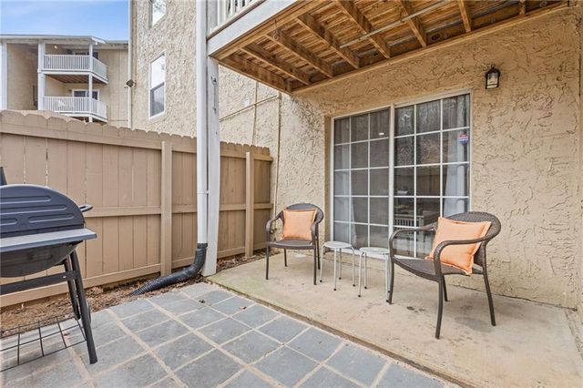 3135 Seven Pines Court 106, Atlanta, GA 30339