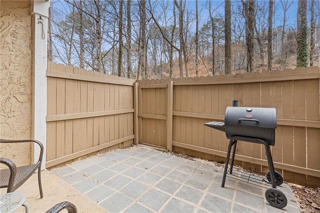 3135 Seven Pines Court 106, Atlanta, GA 30339